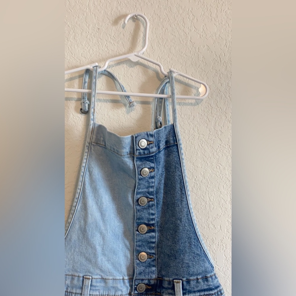 Overalls ! - Picture 3 of 4